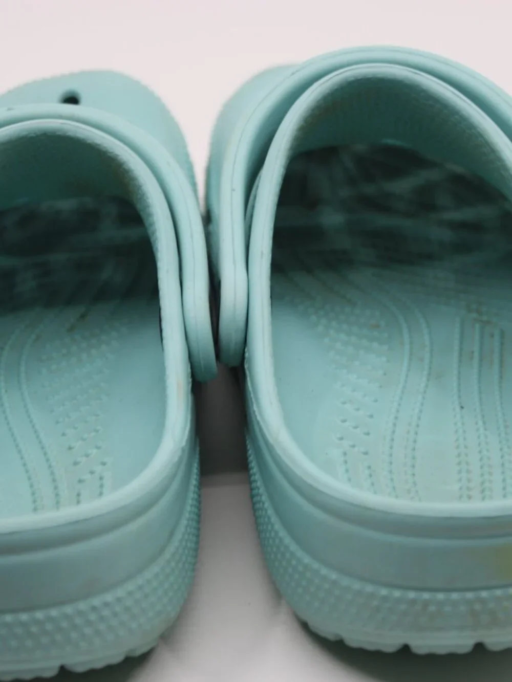 Crocs NWT Junior 5-7 (Women 6) Rubber Sandals Sky Blue Watter Summer Unisex